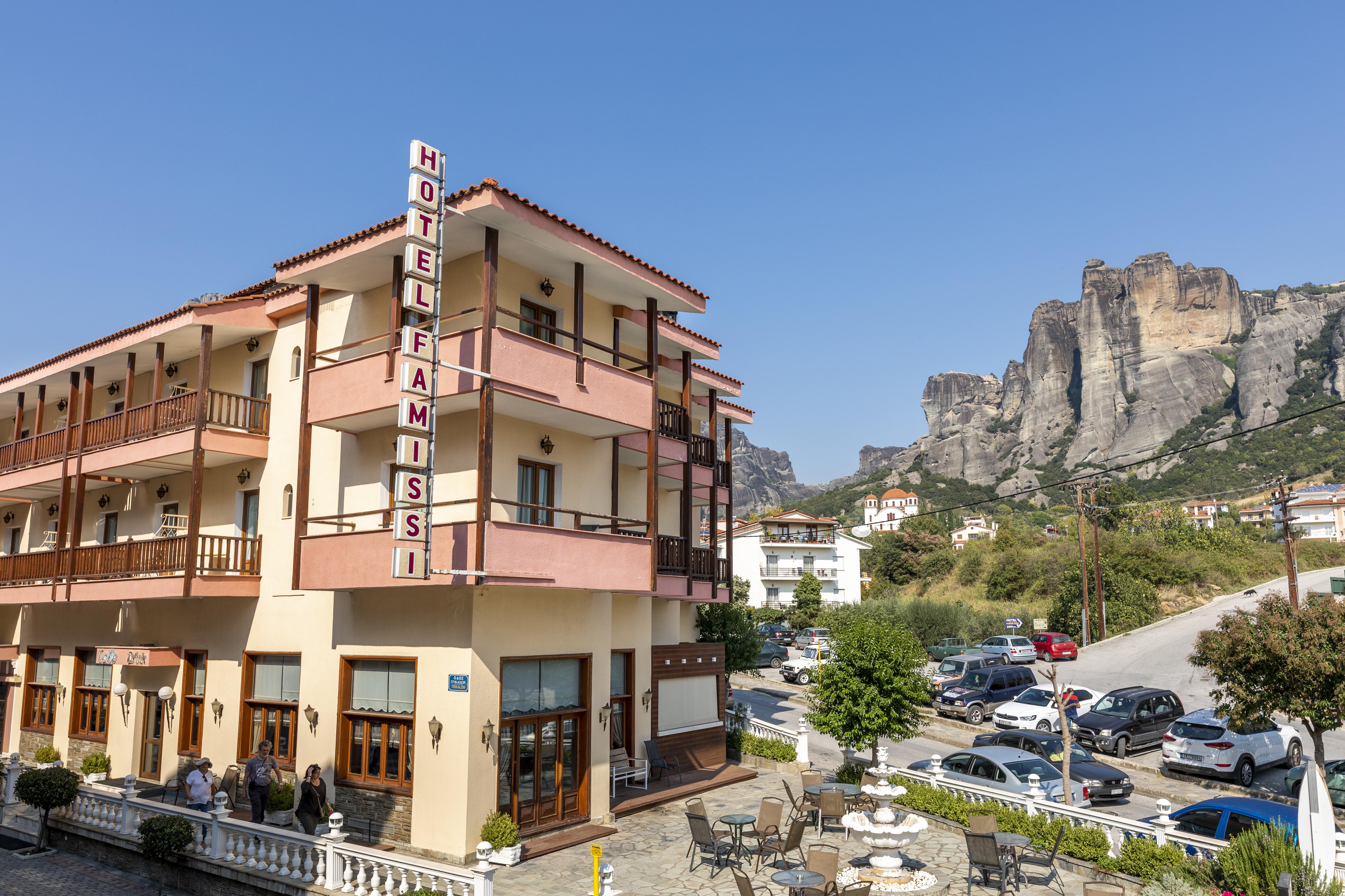 Famissi Hotel Kalabáka Exterior foto